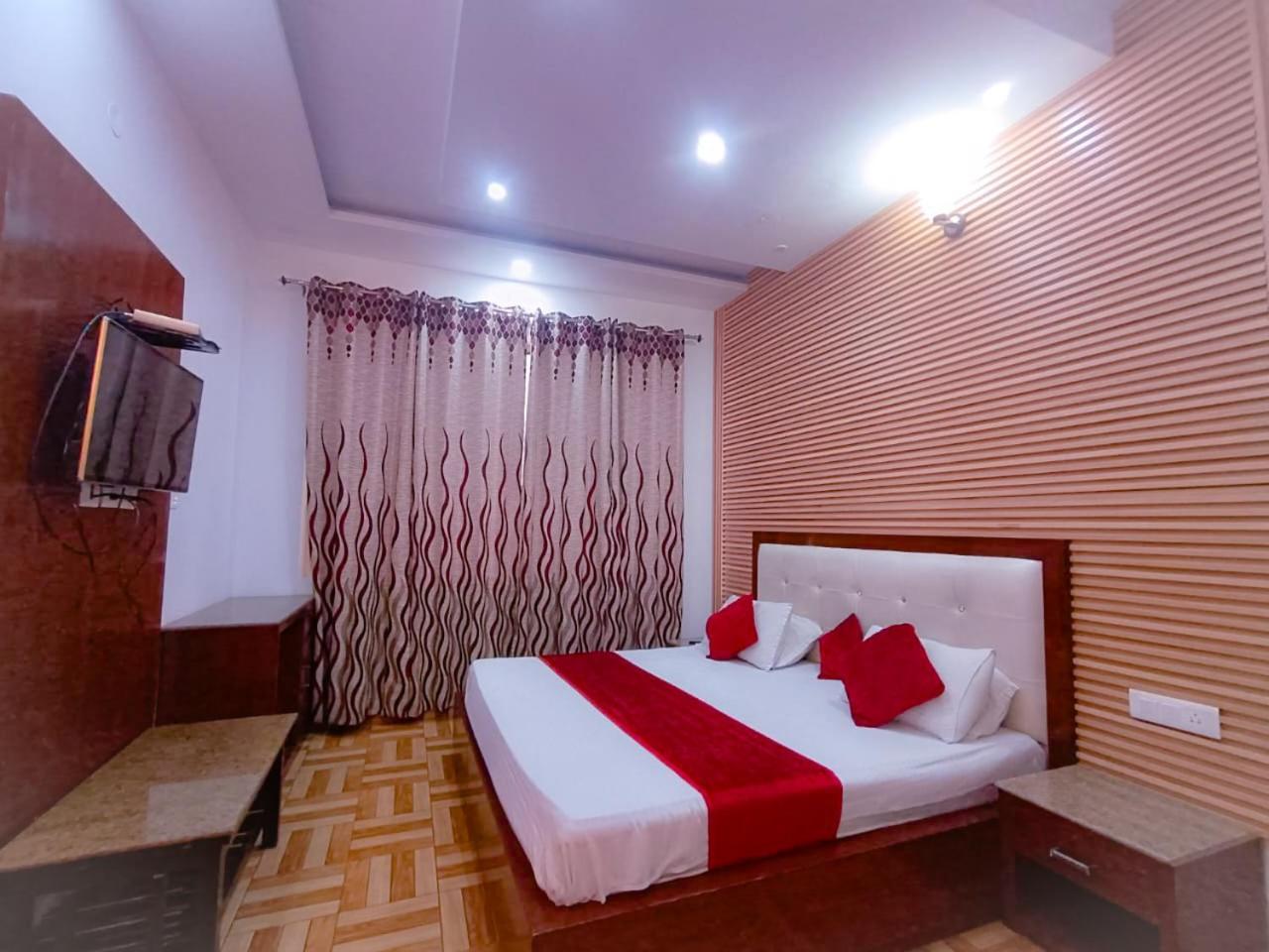 Hotel Snow Ark Inn, Dalhousie Luaran gambar